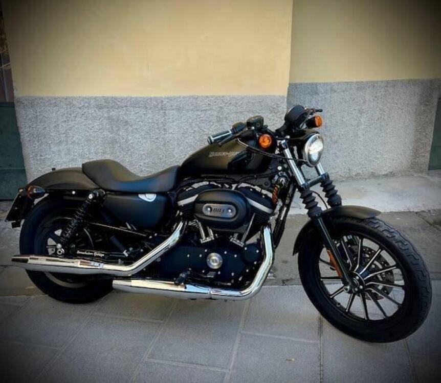 Harley-Davidson 883 Iron (2009 - 11) - XL 883N