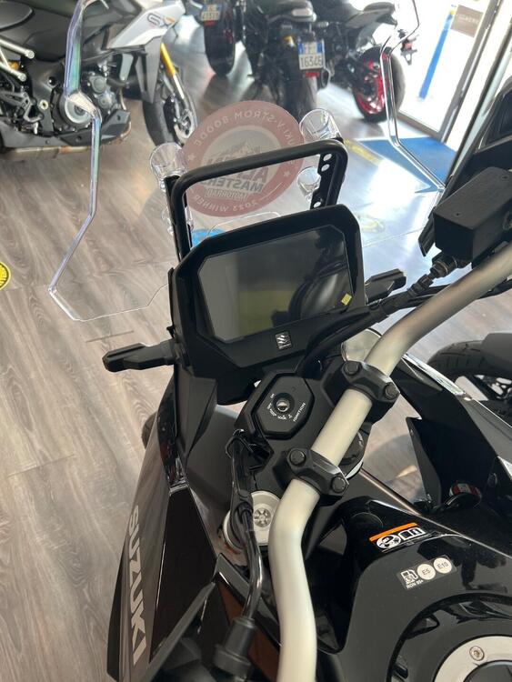 Suzuki V-Strom 800SE (2023 - 24) (4)