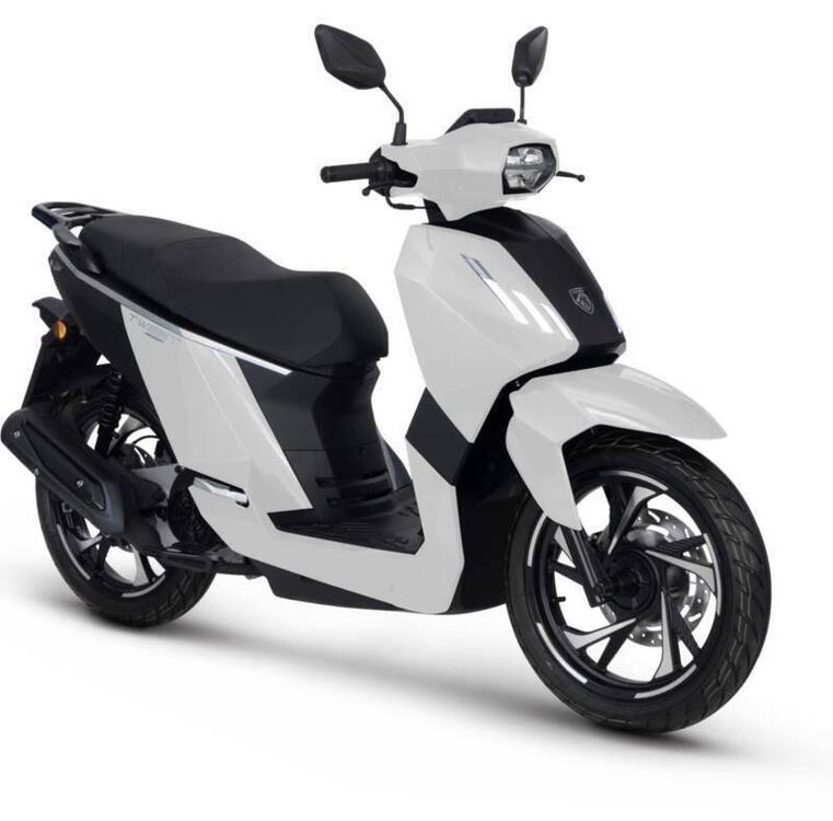 Peugeot Tweet 125 FL Allure (2023 - 24) (2)