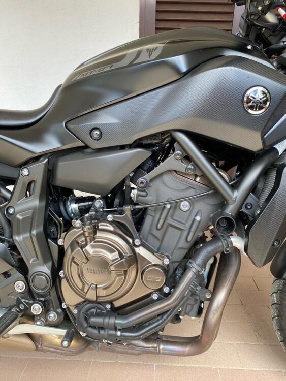 Yamaha MT-07 (2017 - 18) (2)