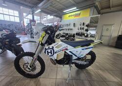 Husqvarna TE 300 (2024) usata