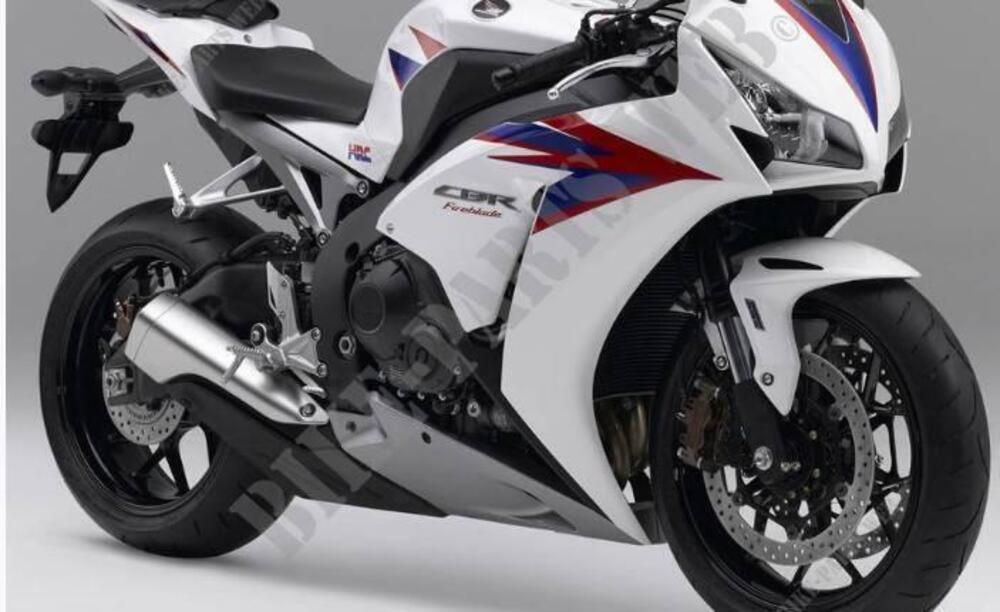 Honda CBR 1000 RR Fireblade (2012 - 16) (2)