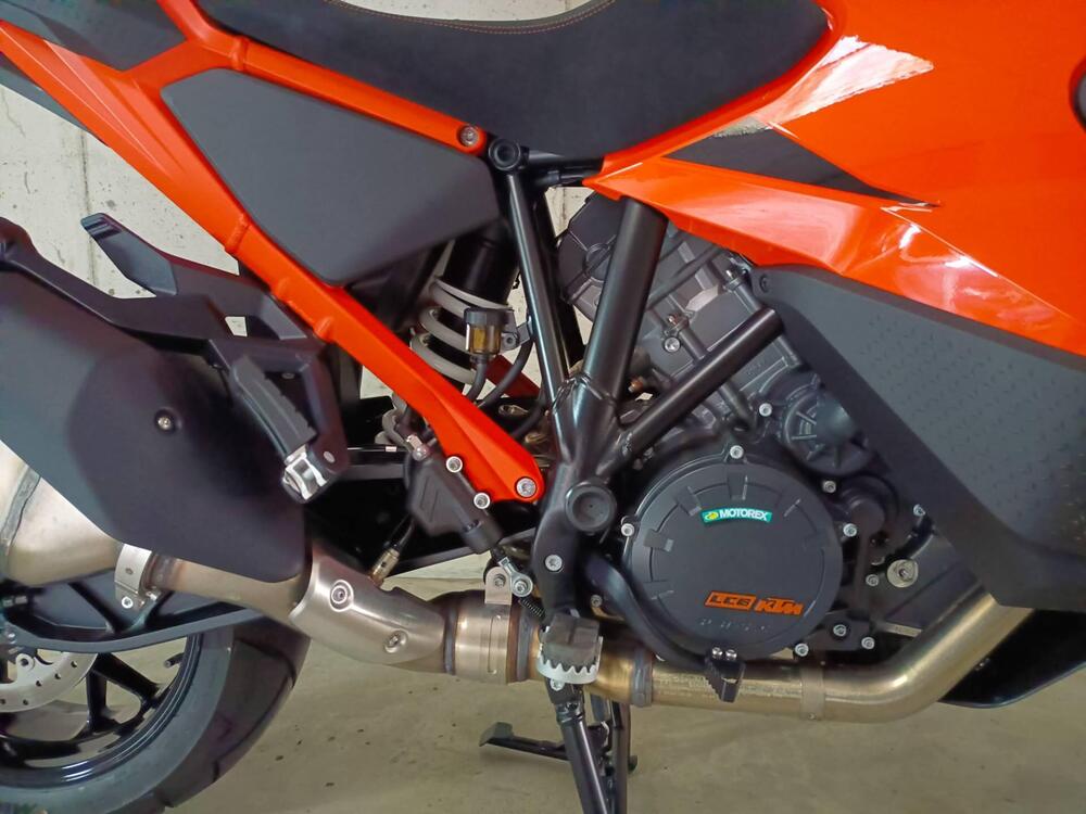 KTM 1290 Super Adventure S (2022 - 24) (3)