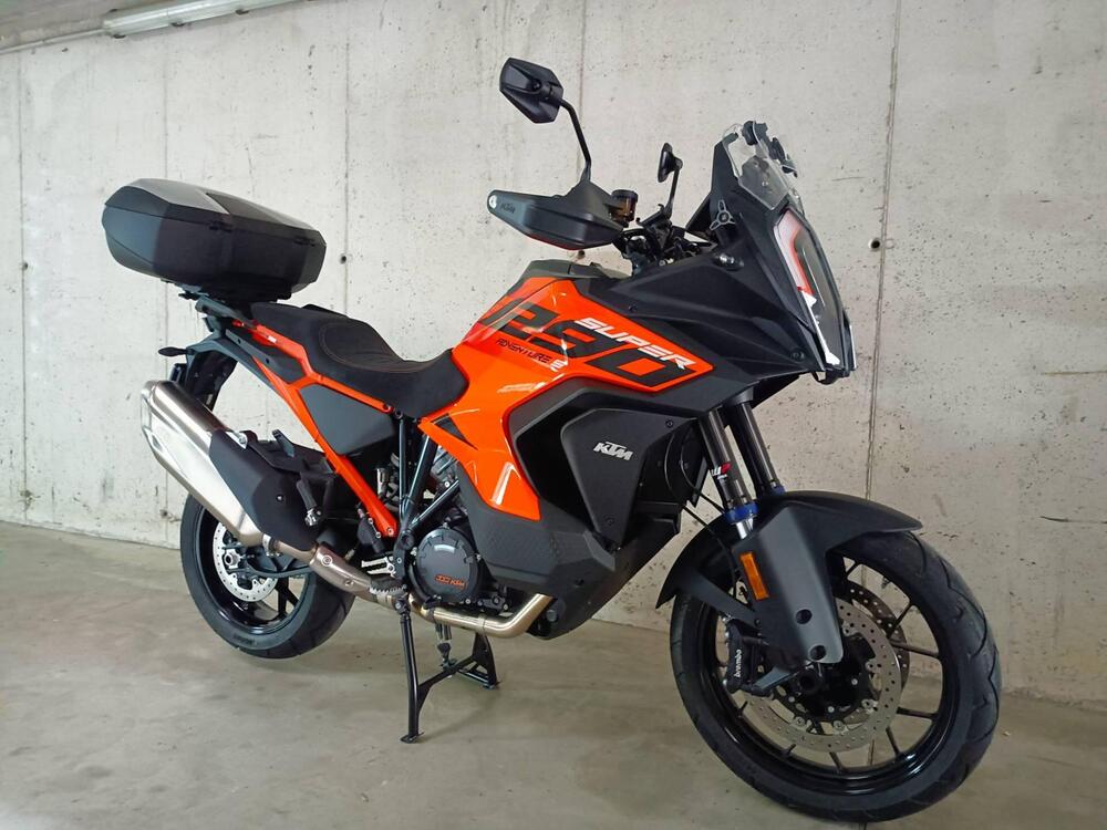 KTM 1290 Super Adventure S (2022 - 24) (2)