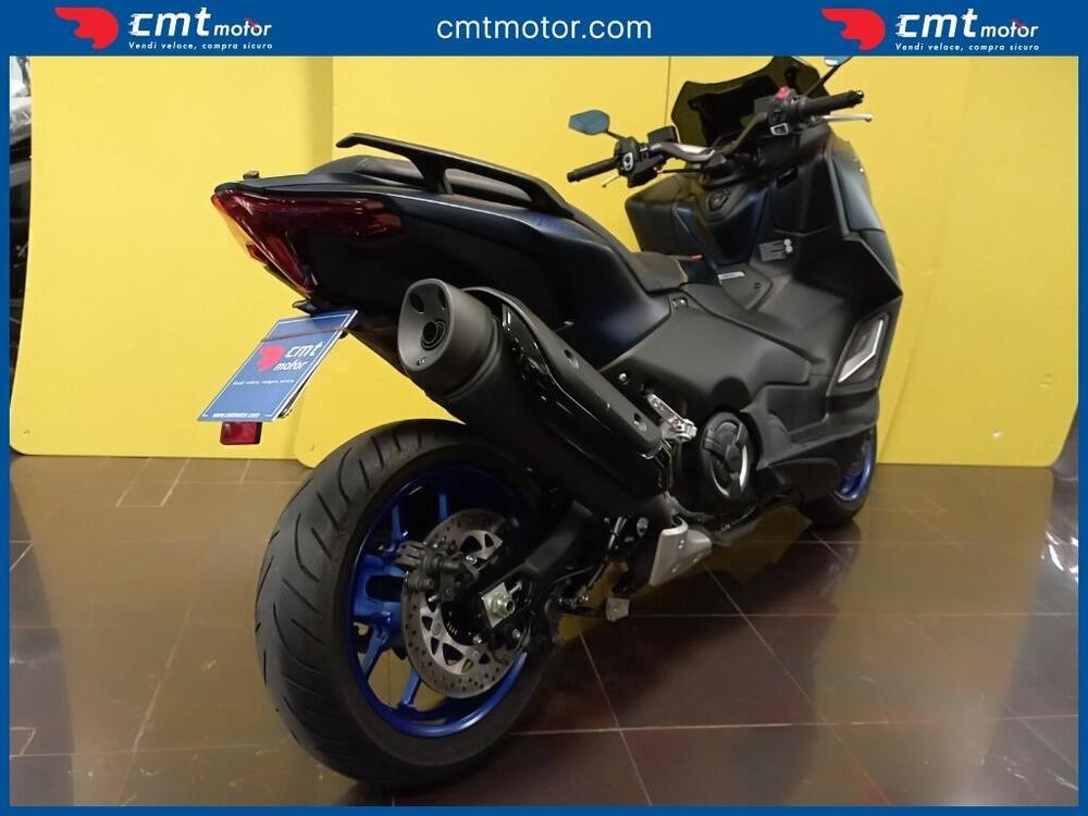 Yamaha T-Max 560 (2020 - 21) (4)