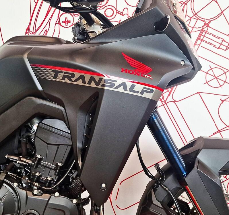 Honda Transalp XL750 (2023 - 24) (5)