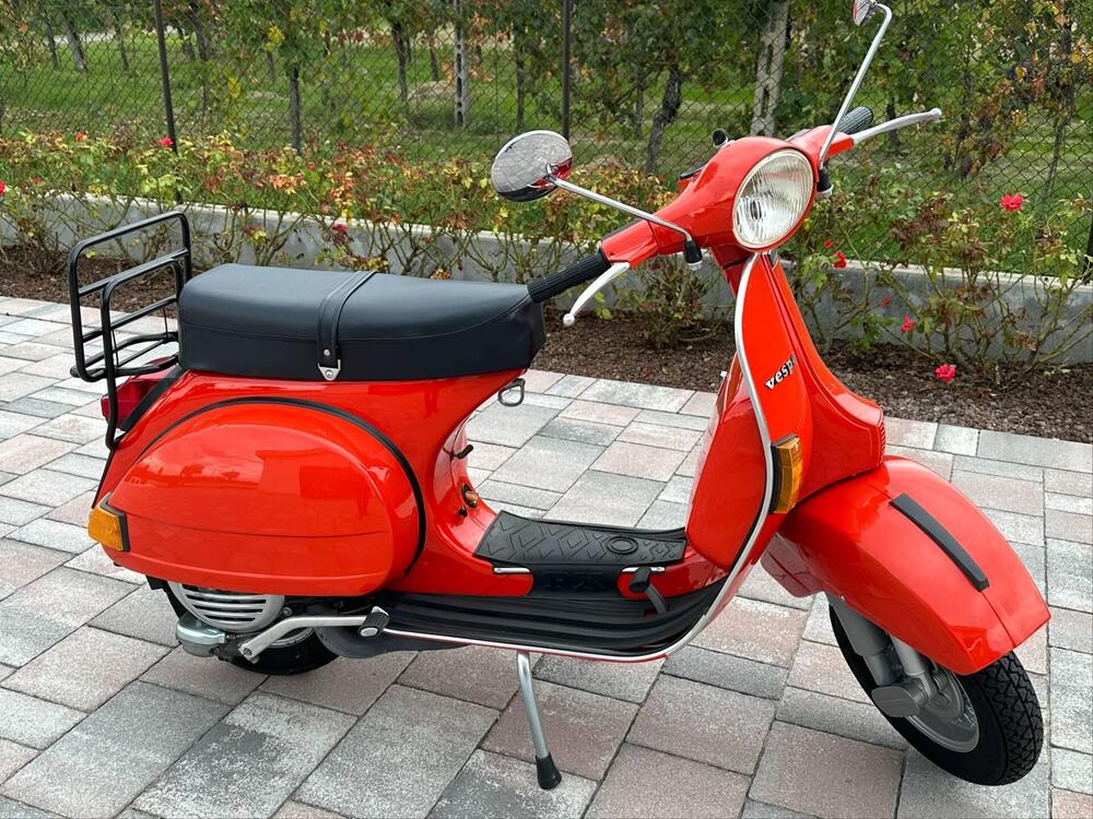 Piaggio VESPA PX200E (3)