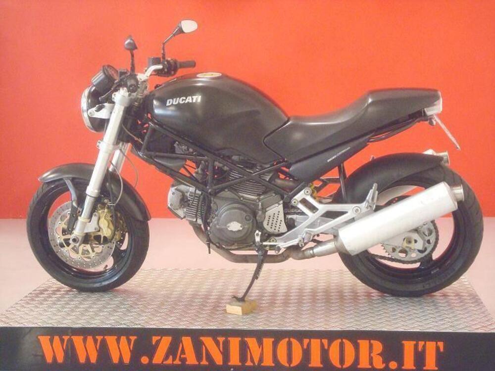 Ducati Monster 600 Dark (1998 - 01) (5)