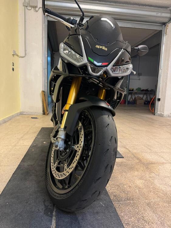 Aprilia Tuono 1100 V4 Factory (2021 - 24)