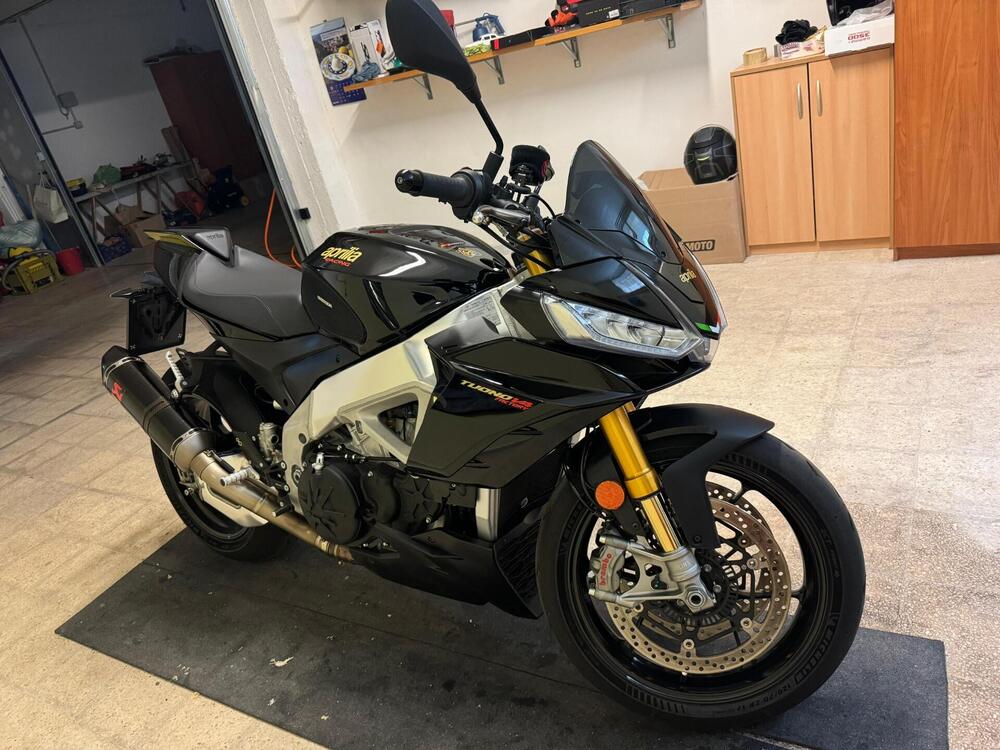 Aprilia Tuono 1100 V4 Factory (2021 - 24) (3)