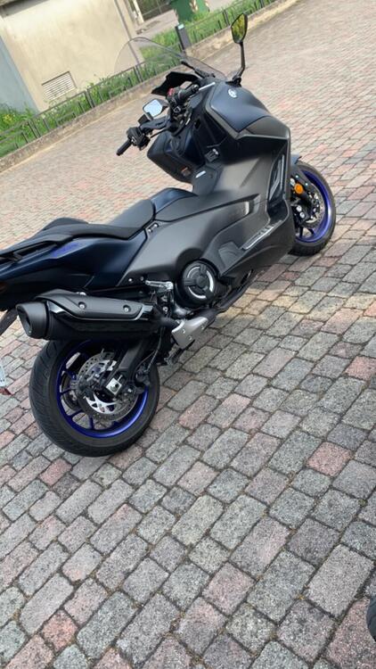 Yamaha T-Max 560 Tech Max (2022 - 24) (4)