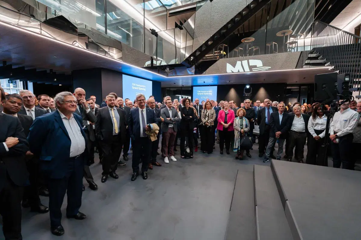 La FIM compie 120 anni e apre a Ginevra il nuovo avveniristico quartier generale (8)