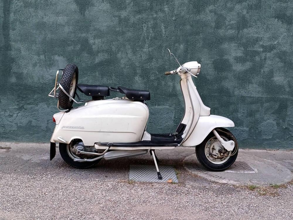 Lambretta Li 125 3a serie del 1965 (2)