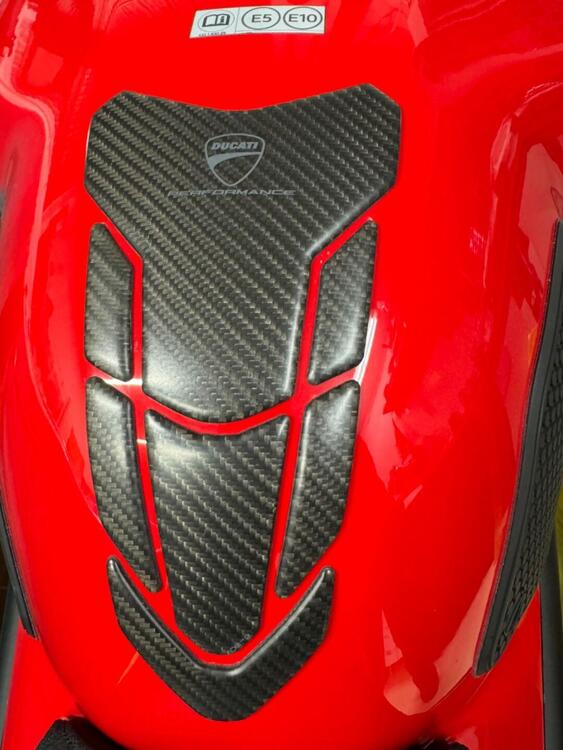 Ducati Streetfighter V4 1100 (2021 - 22) (4)