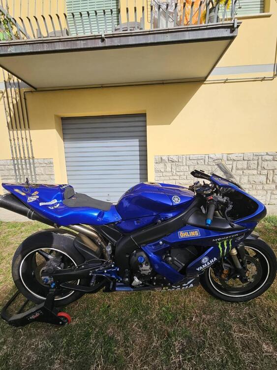 Yamaha YZF R1 (2004 - 05) (3)