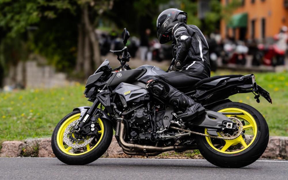 Yamaha MT-10 ABS (2016 - 17)