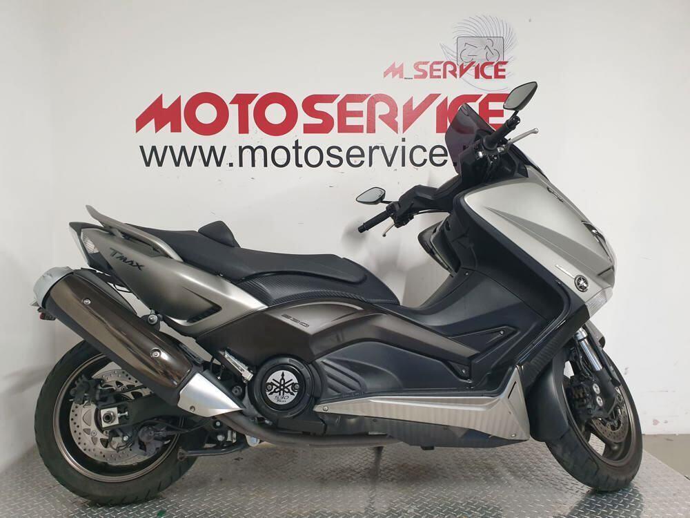 Yamaha T-Max 530 (2015 - 16) (4)