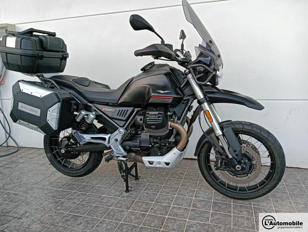 Moto Guzzi V85 TT (2021 - 23) (4)