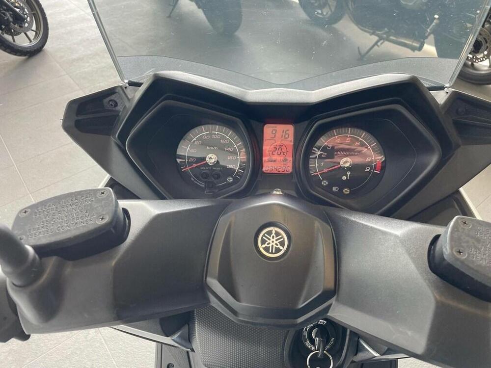 Yamaha X-Max 400 ABS (2013 - 16) (4)