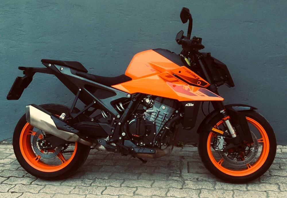 KTM 990 Duke (2024) (5)