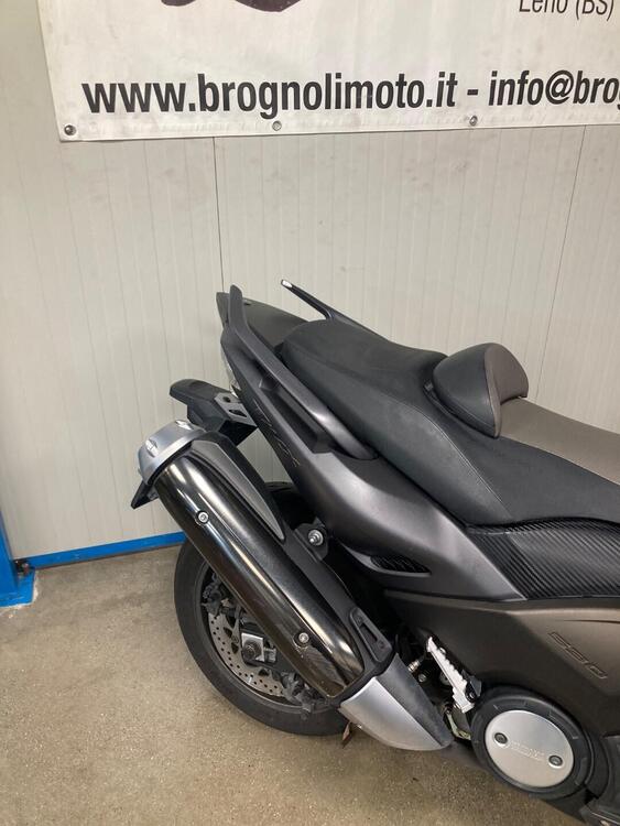 Yamaha T-Max 530 (2012 - 14) (4)