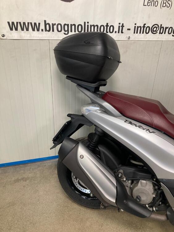 Piaggio Beverly 350 SportTouring ie (2011 - 15) (4)