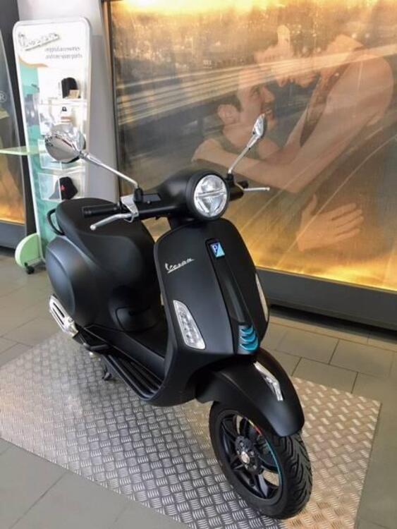 Vespa Primavera 50 Sport (2023 - 24) (2)