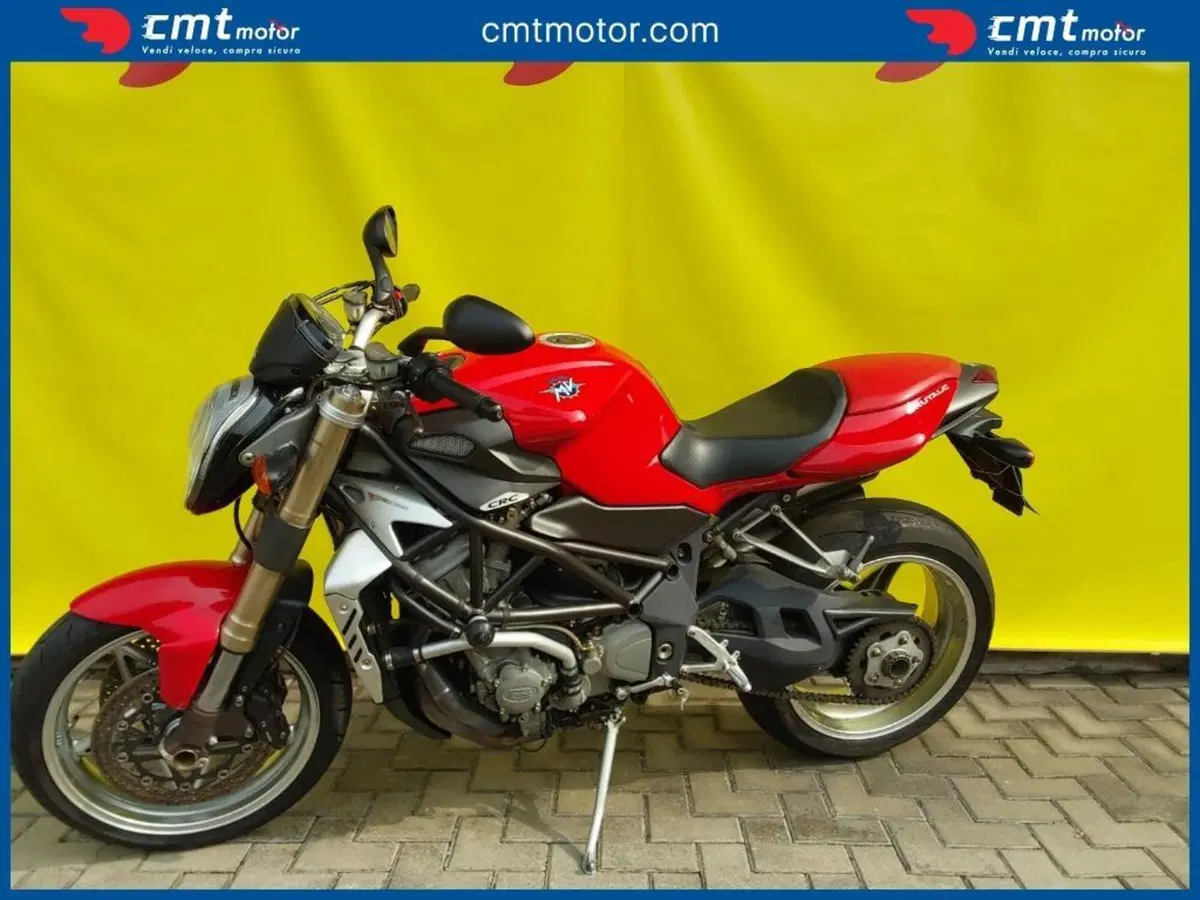MV Agusta 750 s (5)