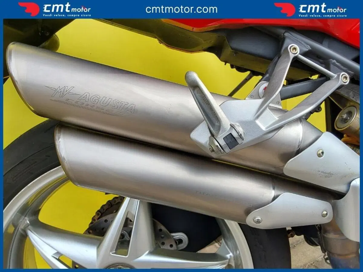 MV Agusta 750 s (8)