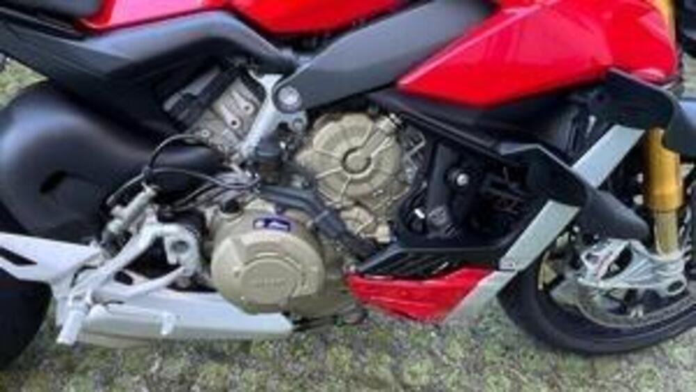 Ducati Streetfighter V4 1100 S (2021 - 22) (4)