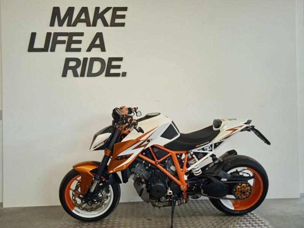 KTM 1290 Super Duke R SE ABS (2016) (2)