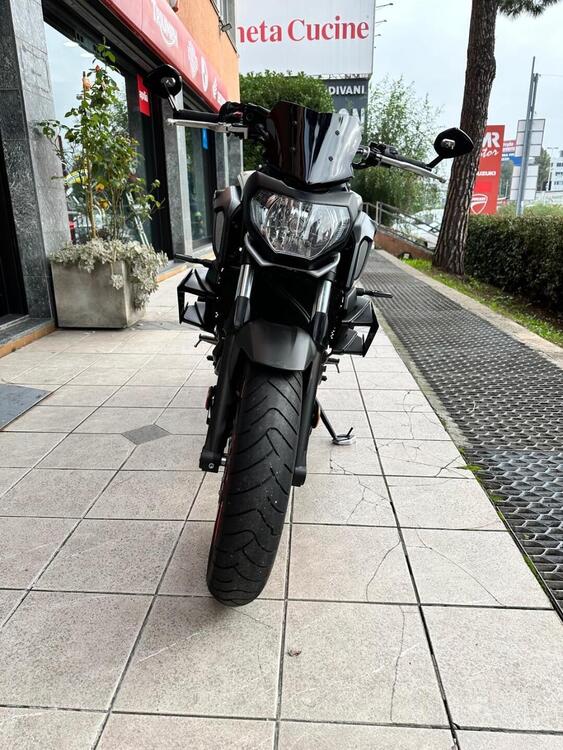 Yamaha MT-07 (2018 - 20) (3)