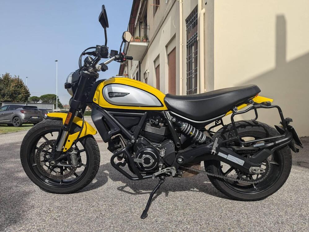 Ducati Scrambler 800 Icon (2021 - 22) (2)