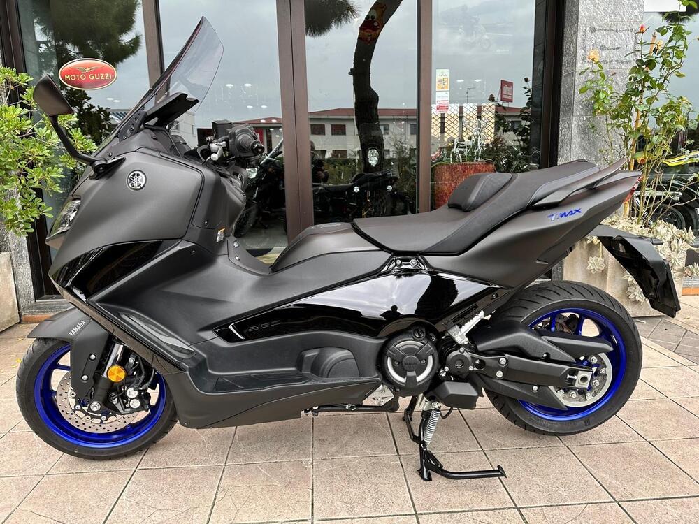 Yamaha T-Max 560 (2022 - 24) (2)