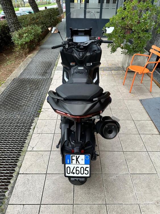 Yamaha T-Max 560 (2022 - 24) (3)