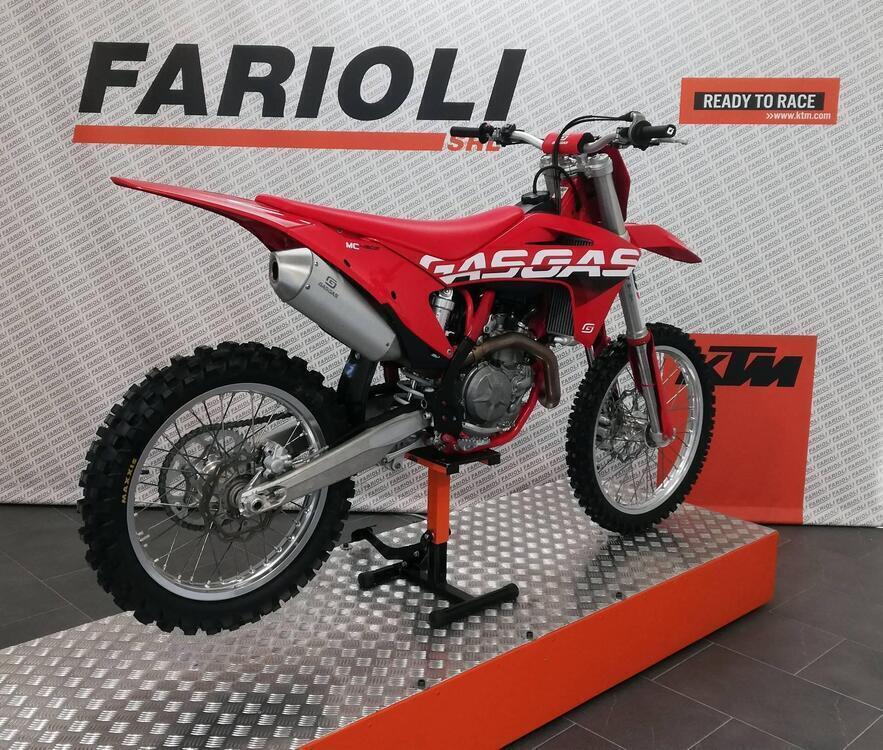 GASGAS MC 250 F (2023) (2)