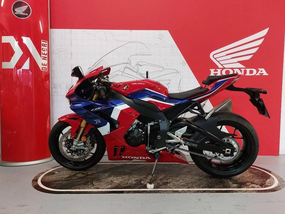 Honda CBR 1000 RR-R Fireblade SP (2020 - 21) (2)