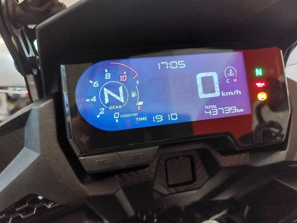 Honda CB 500 X (2021) (2)