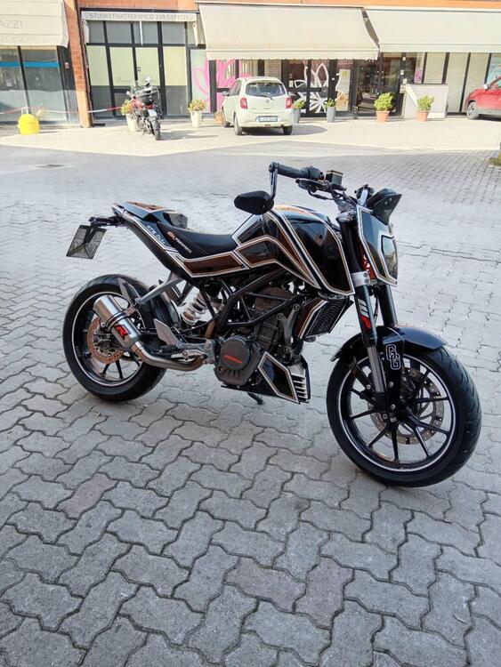 KTM 125 Duke ABS (2013 - 16) (2)