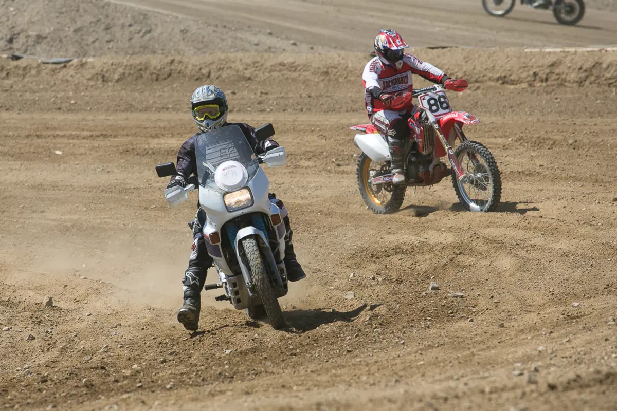 Ride in the USA. Hell on Wheels: polvere e passione su due ruote (6)