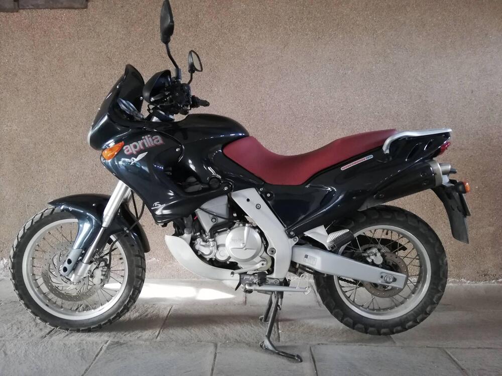 Aprilia Pegaso 650 cube (4)