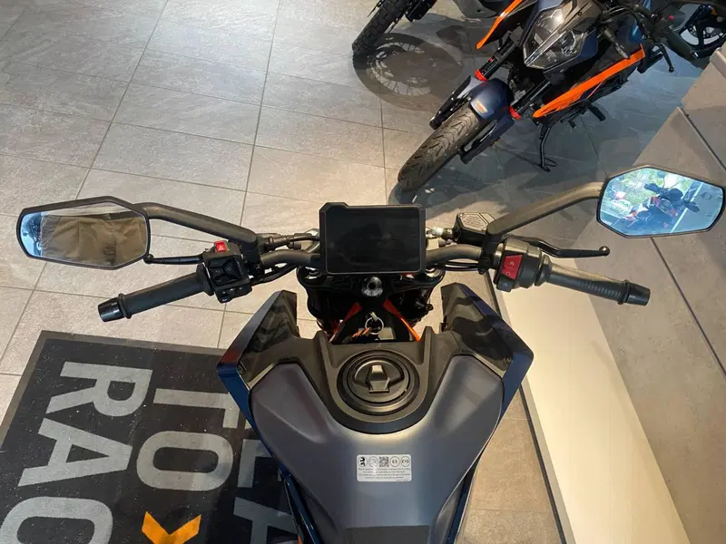 KTM 390 Duke (2024 - 25) (3)
