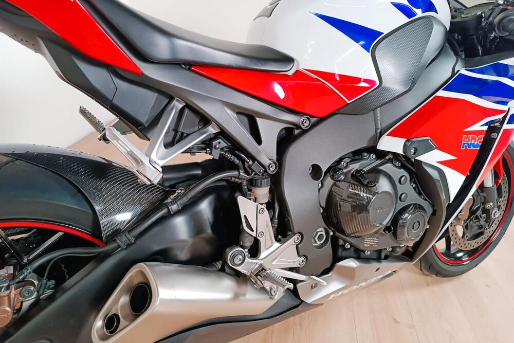 Honda CBR 1000 RR C- ABS (2009 - 11) (4)