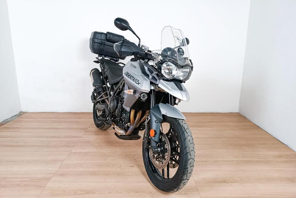 Triumph Tiger 800 XRx (2015 - 17) (2)