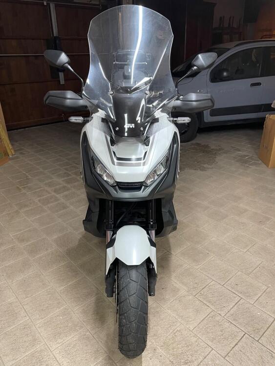 Honda X-ADV 750 (2018 - 20) (2)