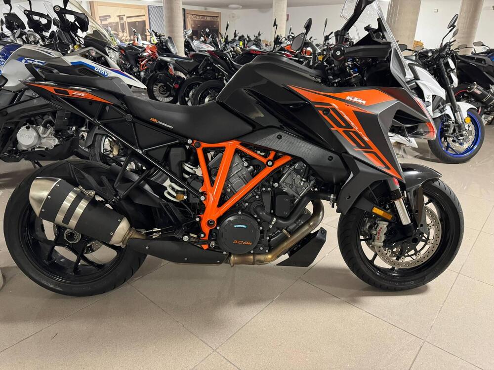 KTM 1290 Super Duke GT (2019 - 20)