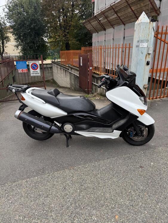 Yamaha T-Max 500 (2004 - 07) (3)