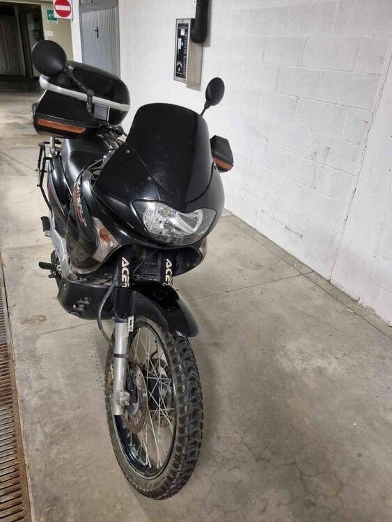 Honda Transalp XL 650V (2005 - 06) (2)