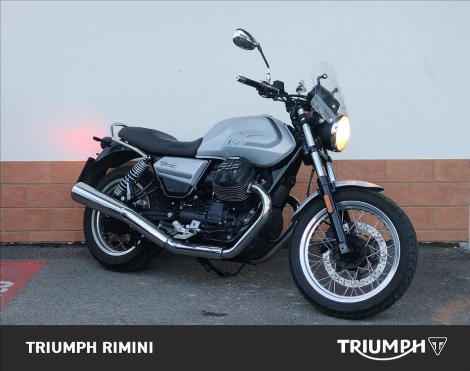 Moto Guzzi V7 850 Stone Special Abs (2021) (3)