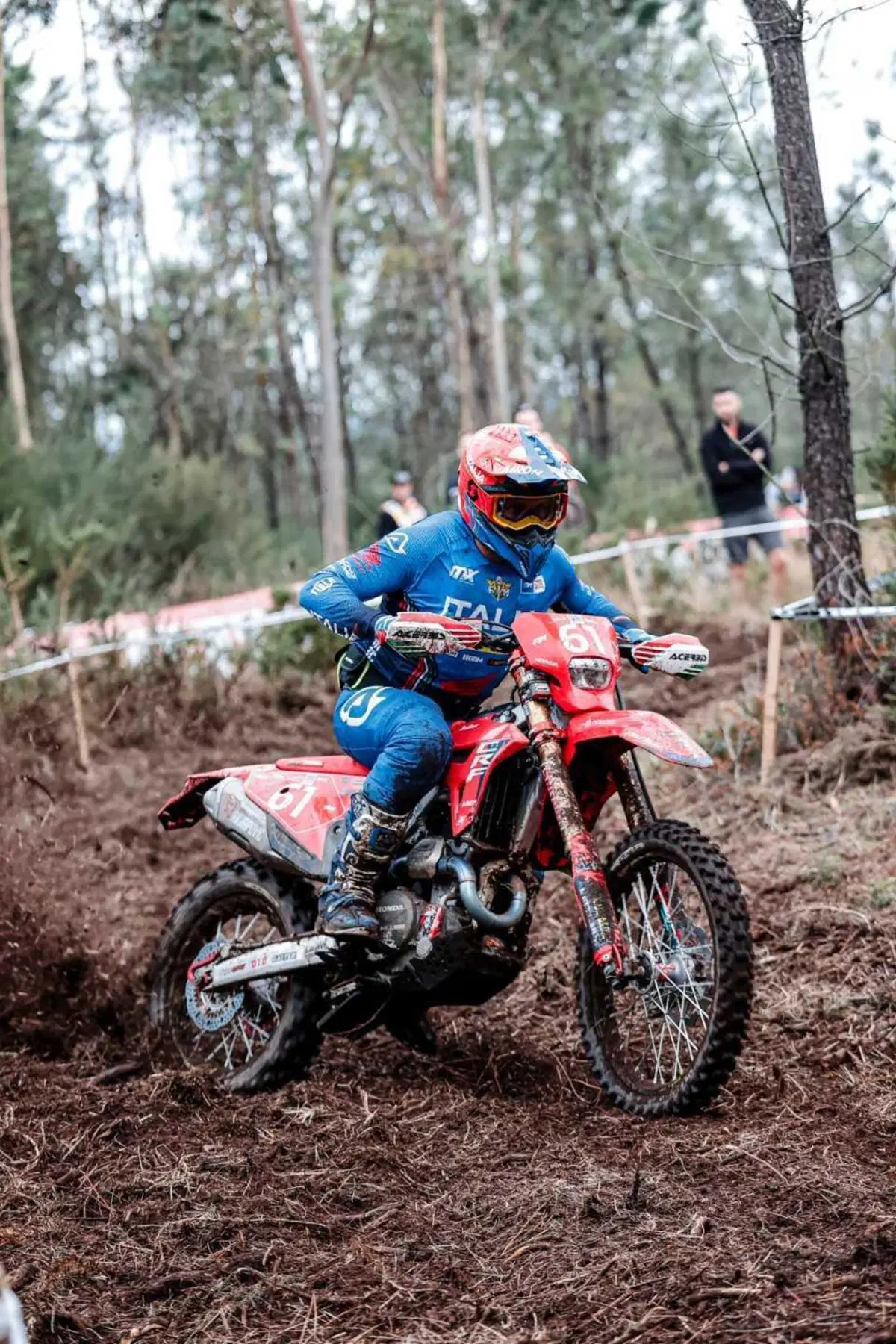 FIM 6DAYS® FLASH. D2. Francia al comando. Club Italia idem, e italiani “orfani” tra i protagonisti [VIDEO] (4)